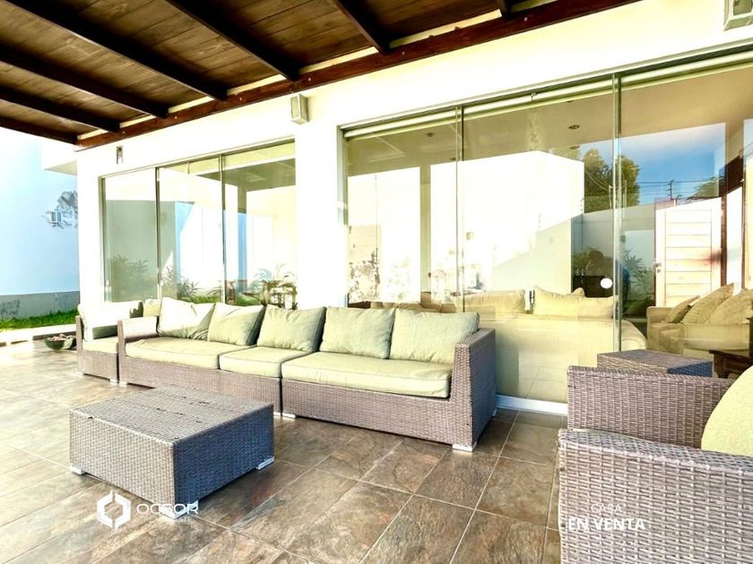 Se vende casa en Residencial La Angostura