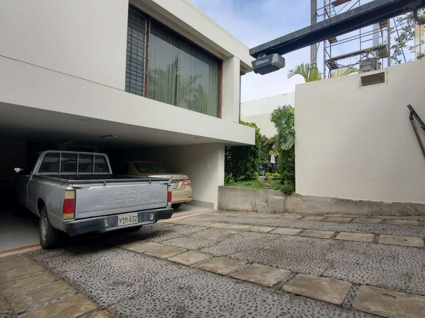 Casa en venta Avenida Miguel Grau, Ica