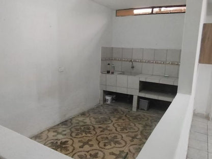 Vendo casa en el centro de Huaral - Calle 28 De Julio